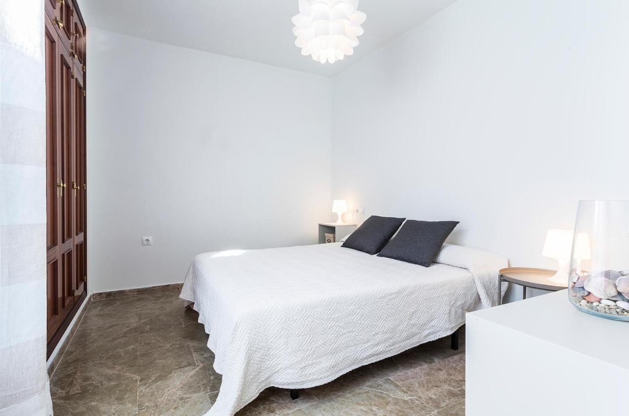Apartamento Azvalia - La Estacion, Piscina Y Junto A La Renfe El Puerto de Santa María Exterior foto