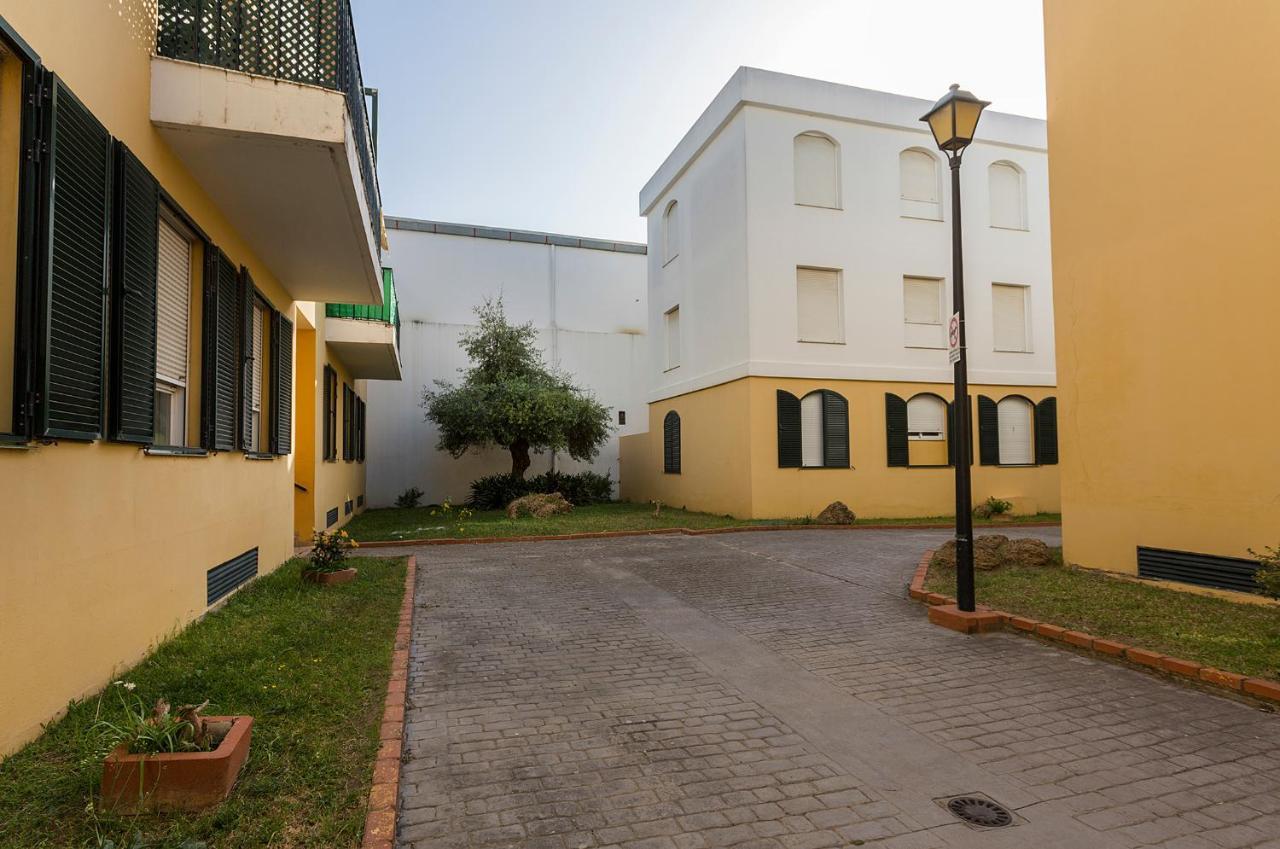 Apartamento Azvalia - La Estacion, Piscina Y Junto A La Renfe El Puerto de Santa María Exterior foto