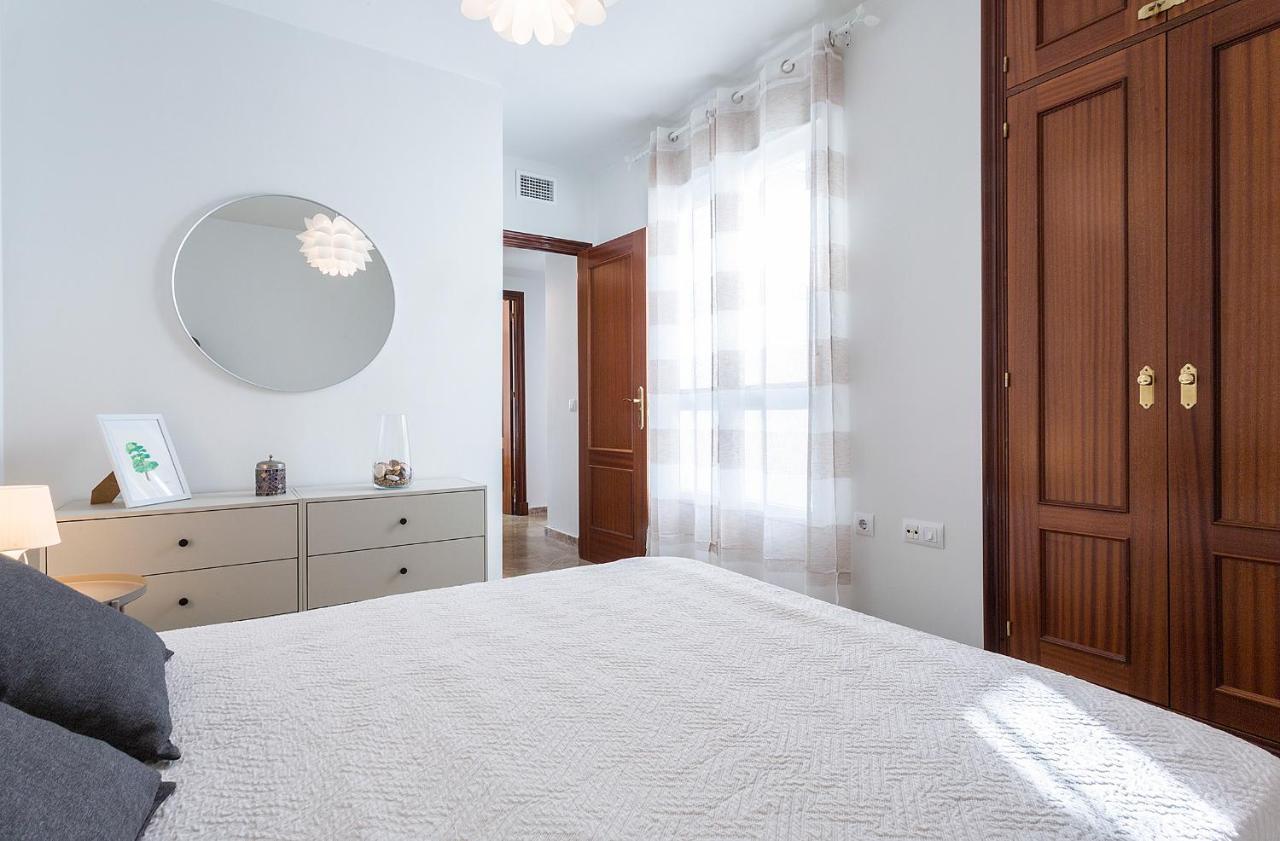 Apartamento Azvalia - La Estacion, Piscina Y Junto A La Renfe El Puerto de Santa María Exterior foto